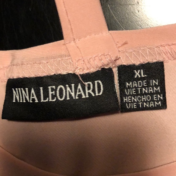 Blush tea length short sleeve dress - Picture 3 of 3